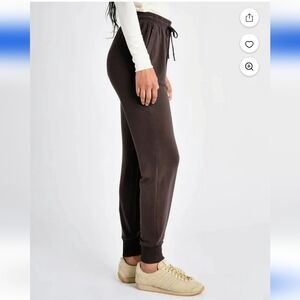 Splendid Women's Woven Jogger Relaxed Fit Brown(Dark Carbon) M